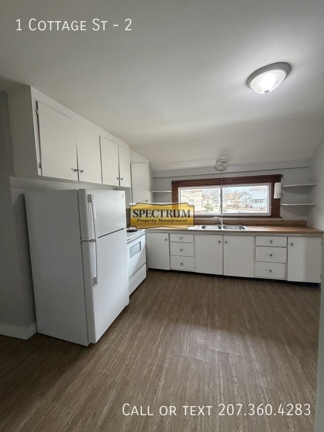 Building Photo - 1 Cottage St