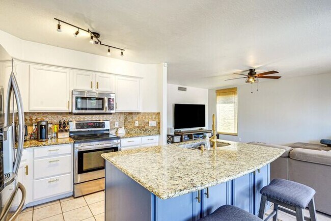 Building Photo - FURNISHED W/OASIS POOL AVAIL. 8.15.2026 REDUCED $3200 RESERVE TODAY