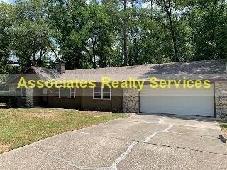 Primary Photo - Westchester Manor wonderful SW location!