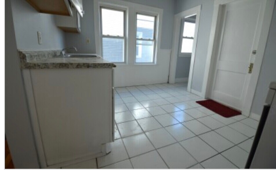 Building Photo - 32 Stellman Rd