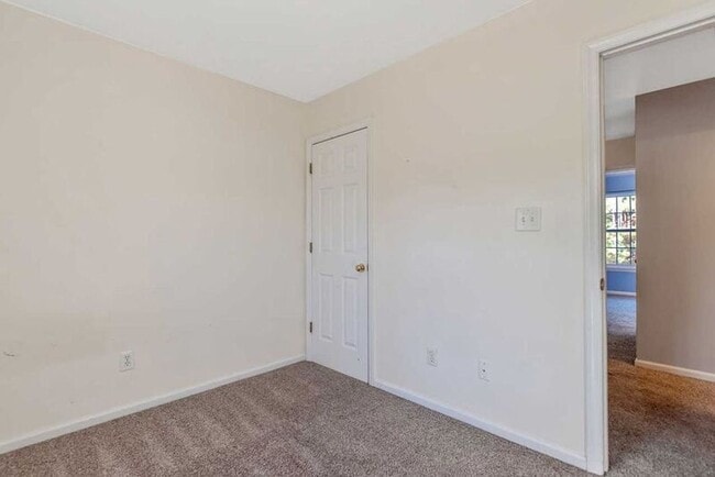 Building Photo - 5813 Neuse Wood Dr