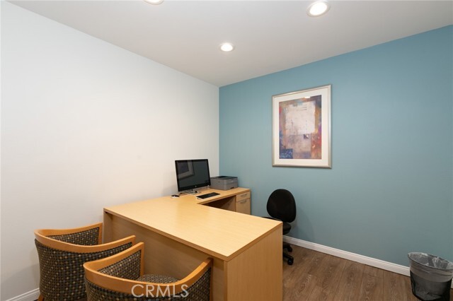 Building Photo - 388 E Ocean Blvd