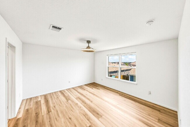 Building Photo - The Home You Will Be Happy to Come Home To.
