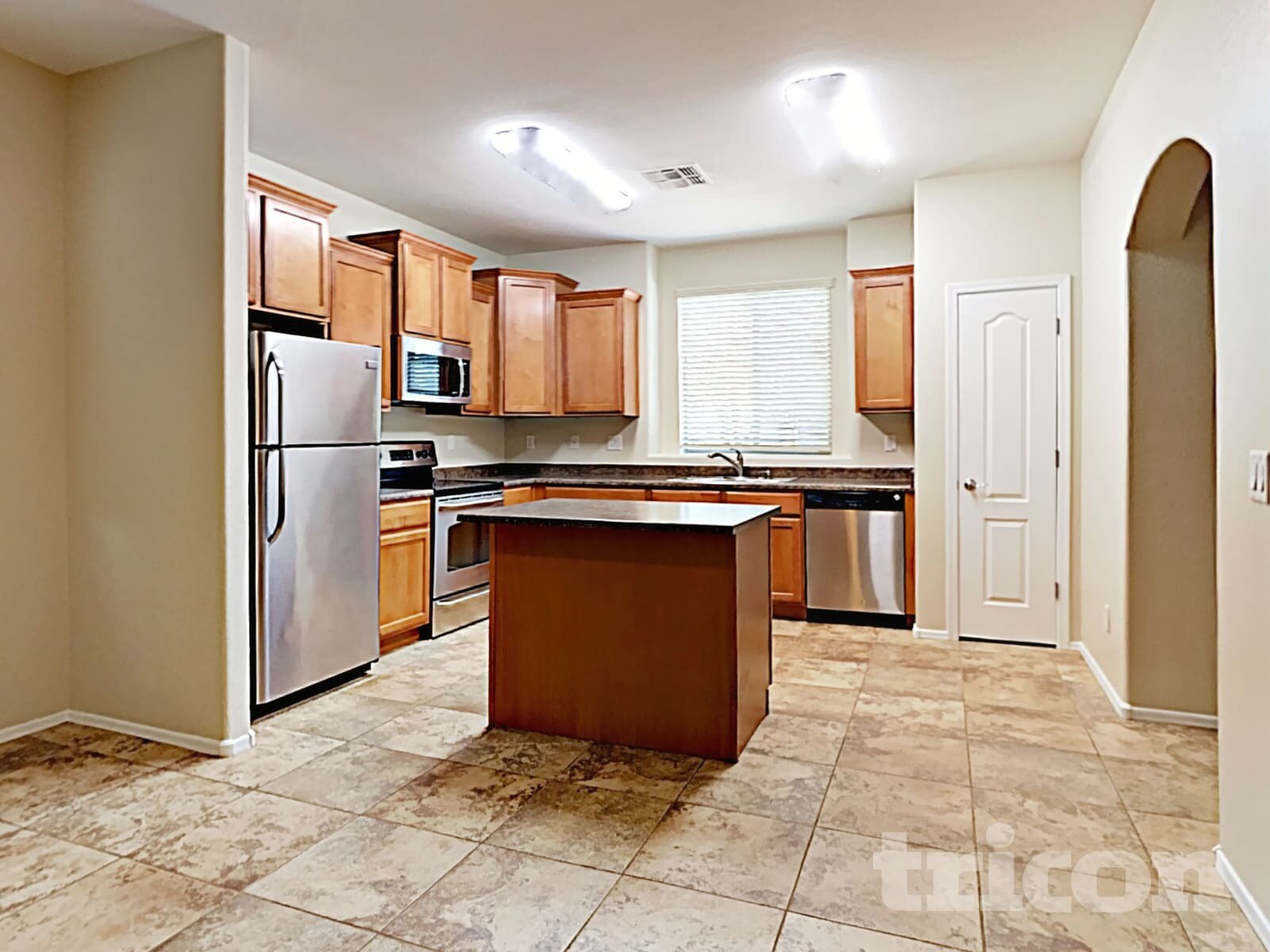 Building Photo - 4376 E Selena Dr