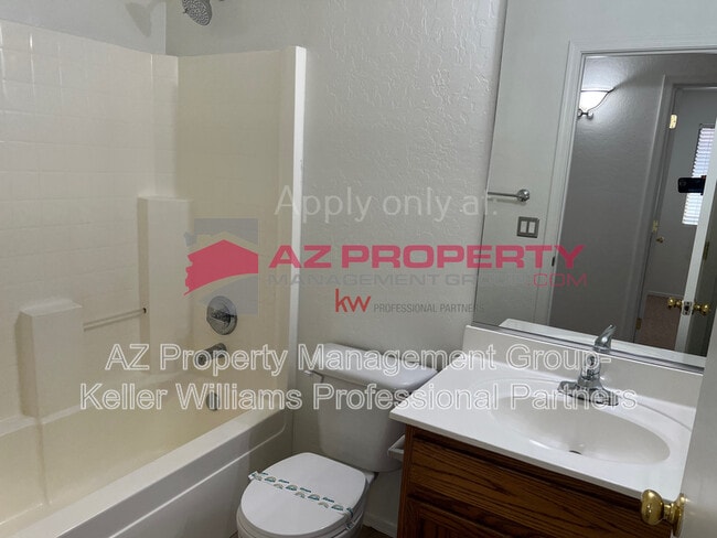 Building Photo - 13733 W Berridge Ln