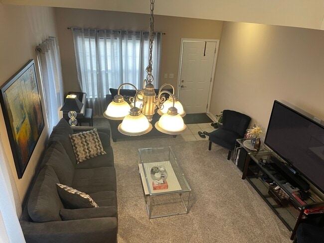 Building Photo - 2872 Cedar Glade Dr