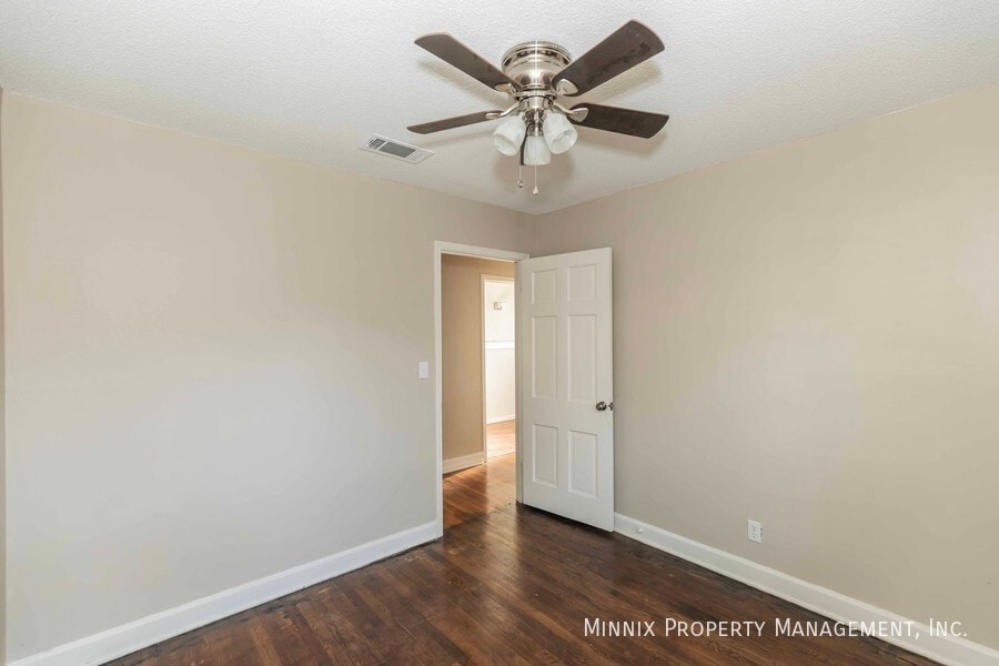 Building Photo - 3001 S Monroe St