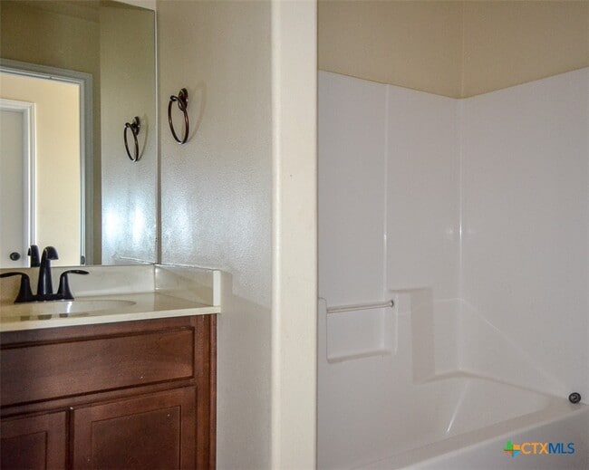 Building Photo - 165 S Guadalupe St