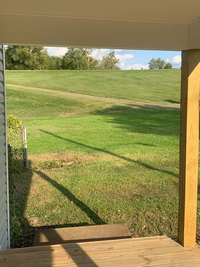 Building Photo - 2 Bedroom House in Port Allen