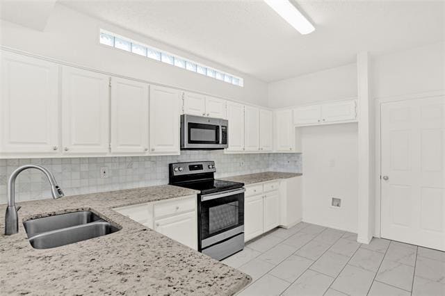 Building Photo - 1927 Pinecrest Dr