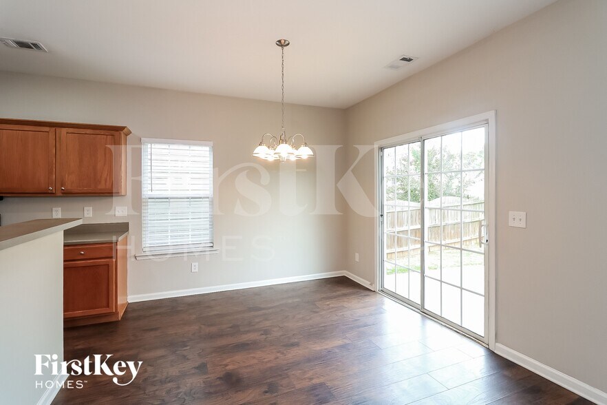 Building Photo - 314 Tuggle Ct