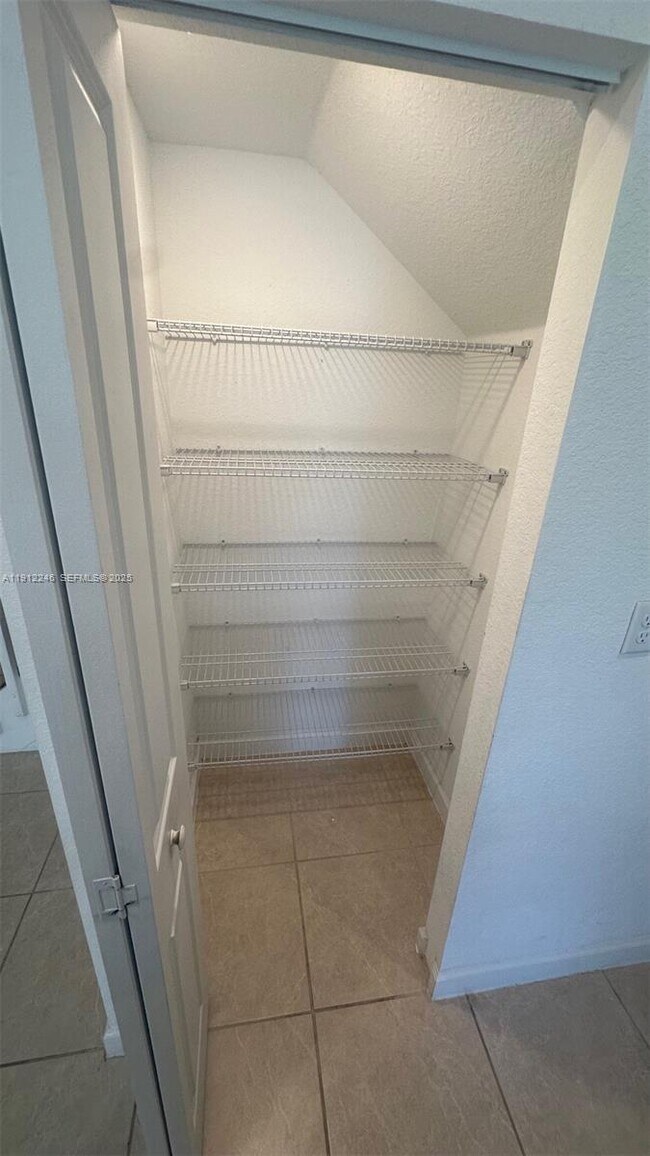 Building Photo - 25282 SW 108th Ave