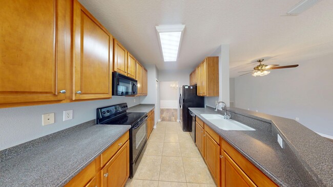 Building Photo - Spacious 2Bed/ 2Bath Condo With Office and 1-Car Garage - Bartram Park - Available NOW!