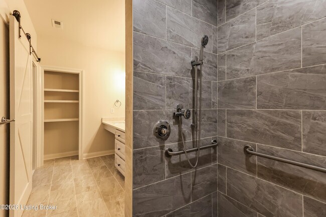 Building Photo - 569 Deep Creek Dr