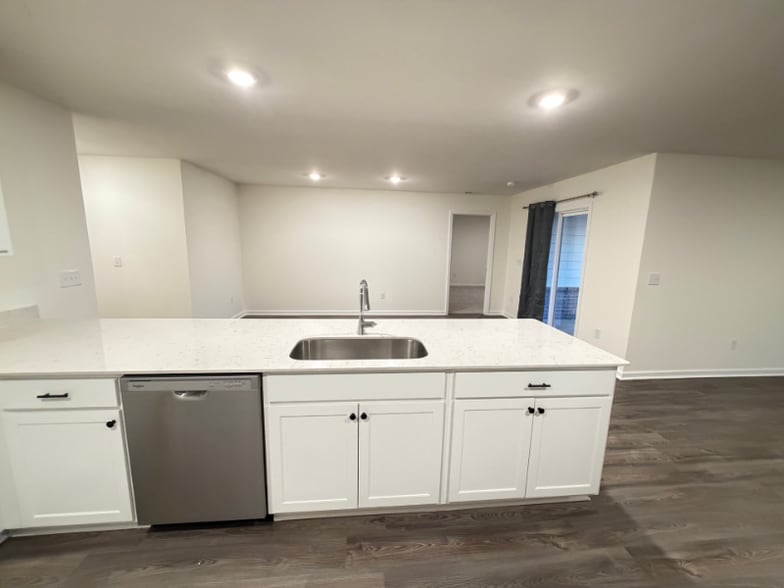 Building Photo - 116 Vulcan St