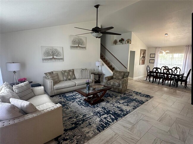 Building Photo - 7327 Floral Cir E
