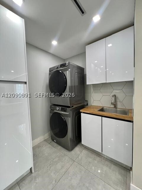 Building Photo - 11805 SW 169th St
