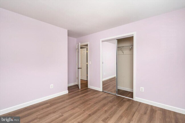 Building Photo - 29 Anita Dr