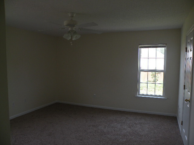 Building Photo - Cul-De-Sac Home in Carolina Pines Community!