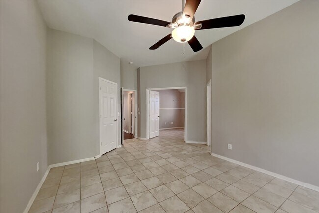 Building Photo - 18 Vista Mill Pl