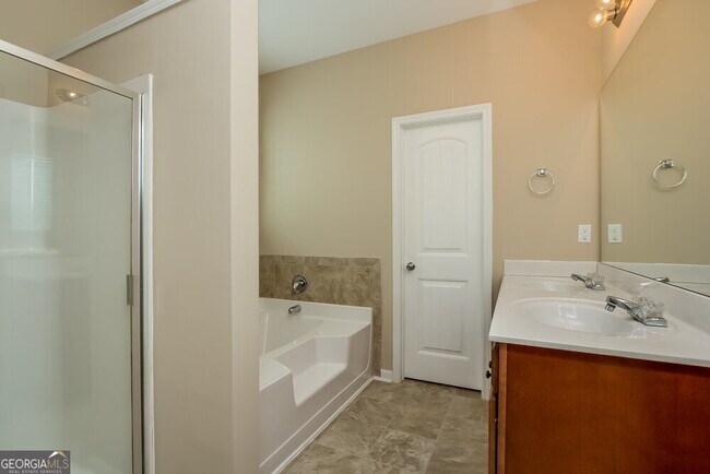 Building Photo - 3714 Humber Ct