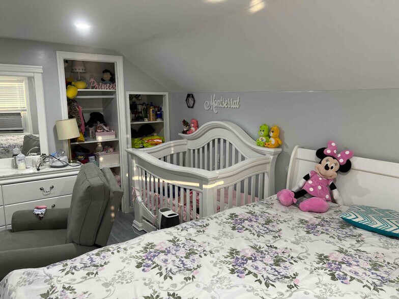 Building Photo - 28 Linden Ave