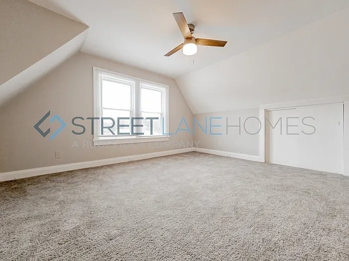 Building Photo - 205 9th Ave