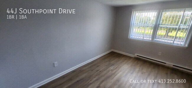 Building Photo - 44 Southpoint Dr