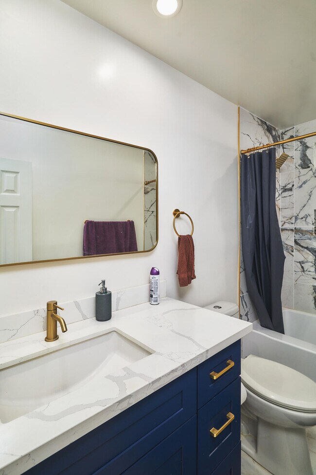 Building Photo - 51700 Avenida Martinez