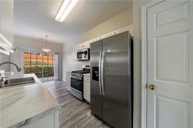 Building Photo - 2819 Ashleigh Ln