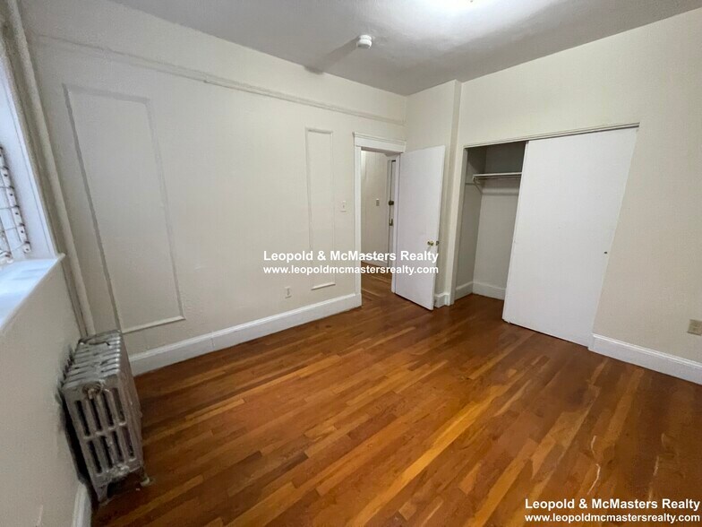 Building Photo - 77 Chiswick Rd