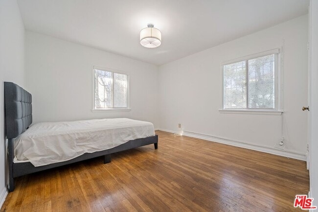 Building Photo - 128 S Madison Ave