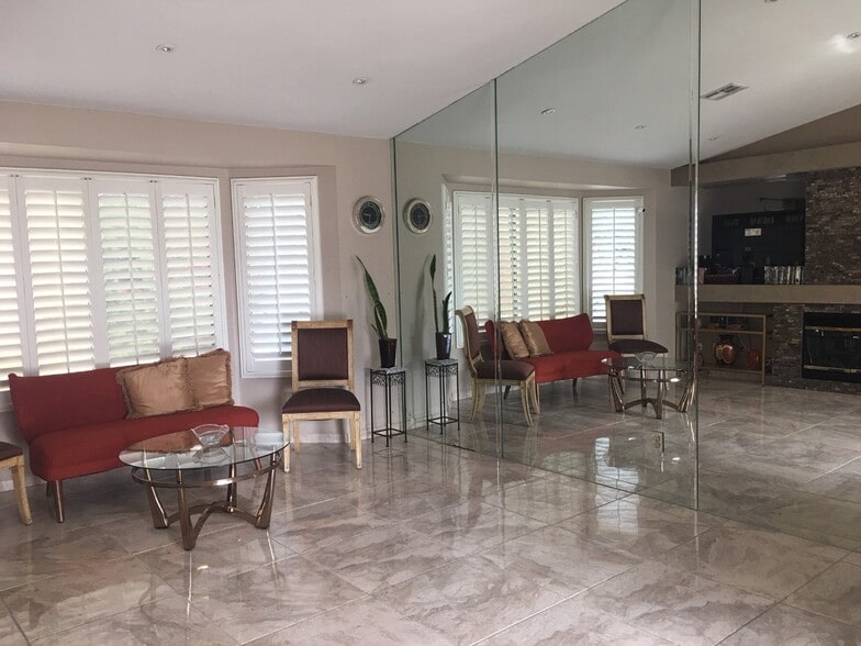 Living Room - 137 Weatherstone Dr