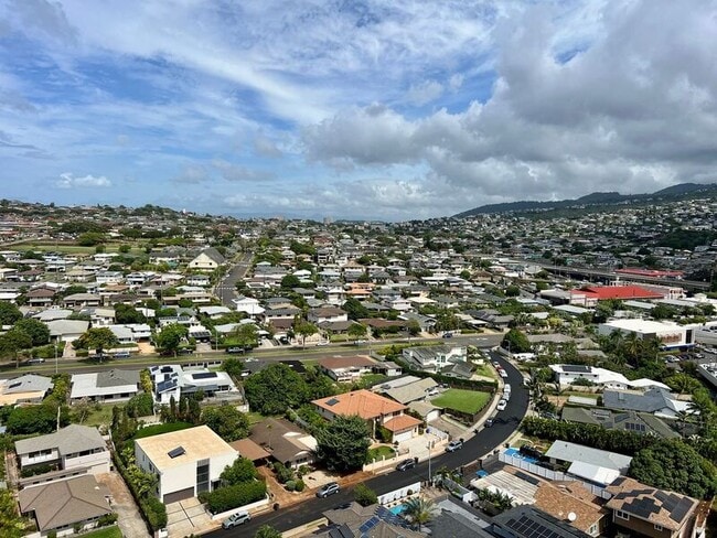 Building Photo - 4340 Pahoa Ave