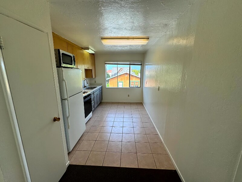 Building Photo - 2840 Milvia St