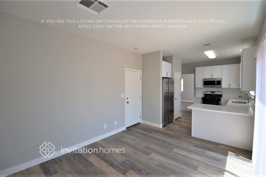 Building Photo - 84 Magical Mystery Ln