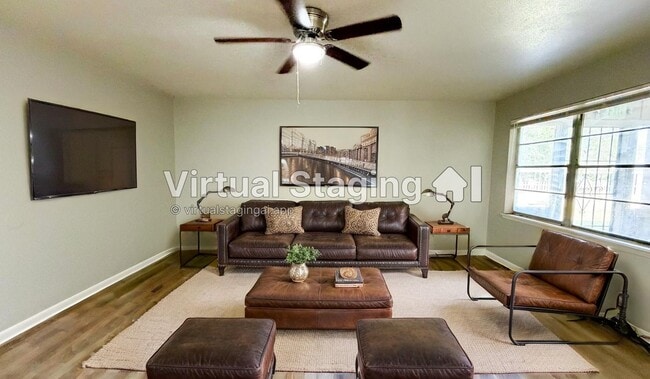 Building Photo - Kentwood Apartments