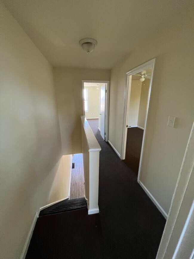 West Philadelphia 70th & Elmwood 6931 Linmore Ave Philadelphia PA 19142 Apartment Finder