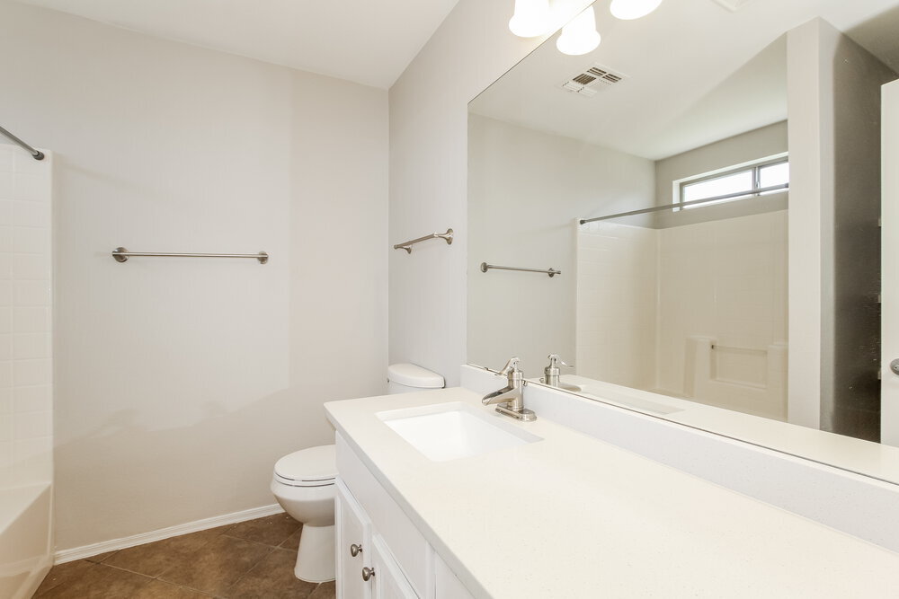 Building Photo - 12821 W Crocus Dr