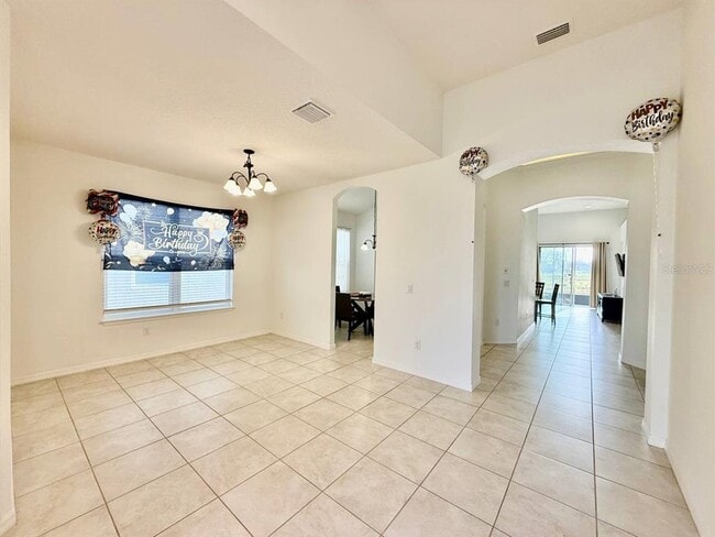 Building Photo - 7832 Red Hickory Pl