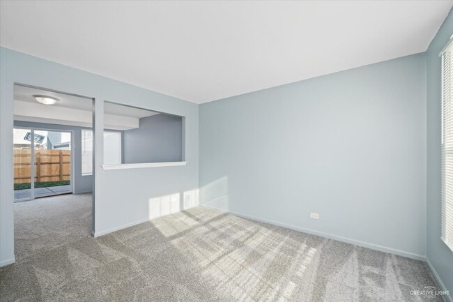 Building Photo - 967 Serendipity Dr