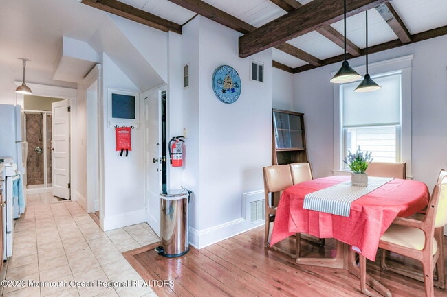 Building Photo - 82 Franklin Ave