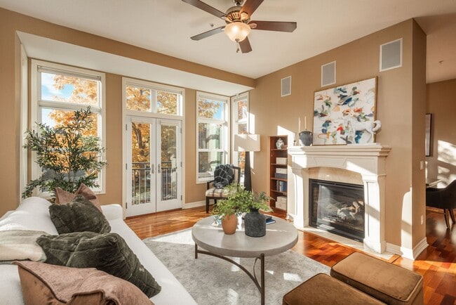 Building Photo - 1684 Fillmore St