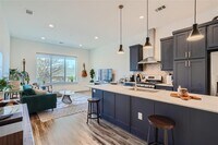 Building Photo - 2804 S 1st St