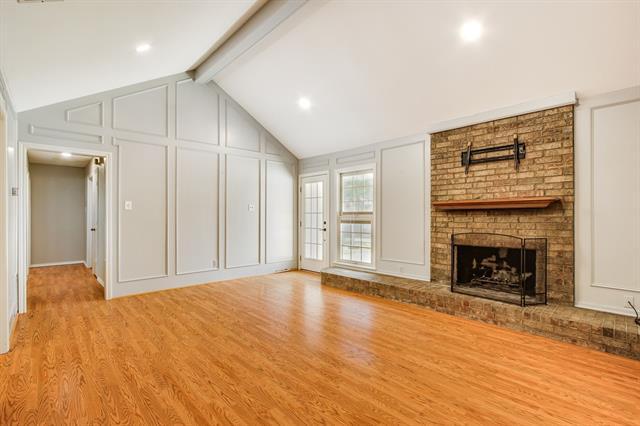 Building Photo - 355 Aspenway Dr