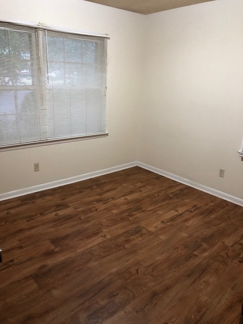 Building Photo - 108 N Edgewood Dr