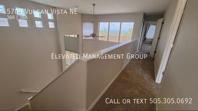 Building Photo - City and Mountain Views! The Aerie at High...