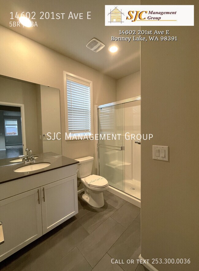 Building Photo - 14602 201st Ave E