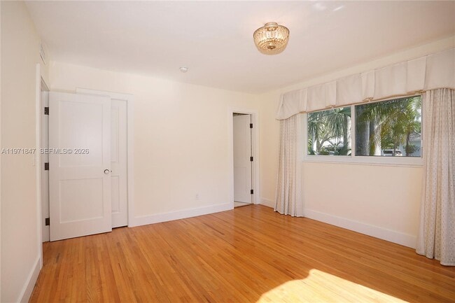 Building Photo - 8300 SW 61st Ave