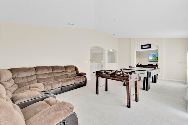 Building Photo - 155 Waltham Ct